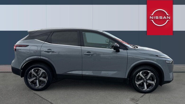 Nissan Qashqai 1.3 DiG-T MH Premiere Edition 5dr Petrol Hatchback